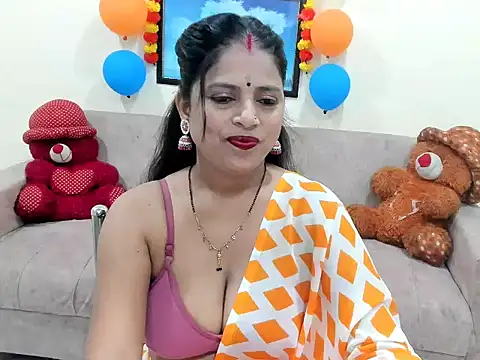 leahgotiii online show from 19, 9, 2025