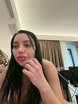 Snapshot of Mia_Splash chatting on 22, 5, 2026 Mia Splash online show from 22, 5, 2026