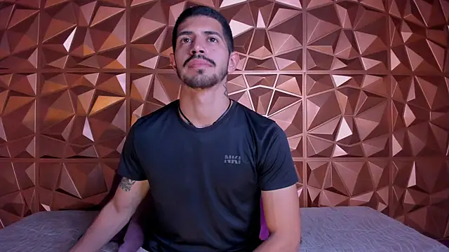 AlejandroStormm online show from 9, 11, 2025