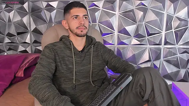 AlejandroStormm online show from 29, 3, 2026