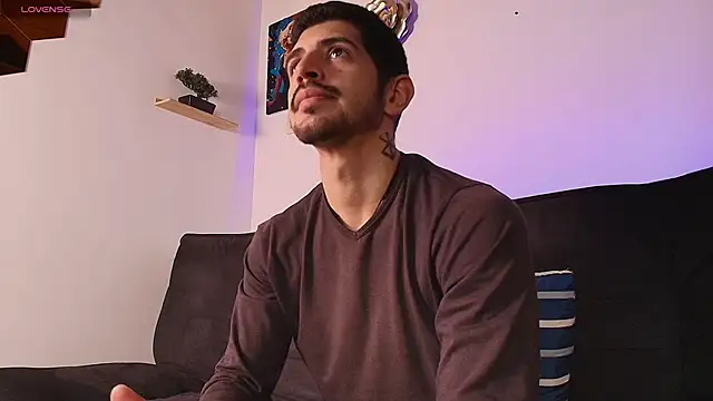 Snapshot of AlejandroStormm chatting on 9, 6, 2026 AlejandroStormm online show from 9, 6, 2026
