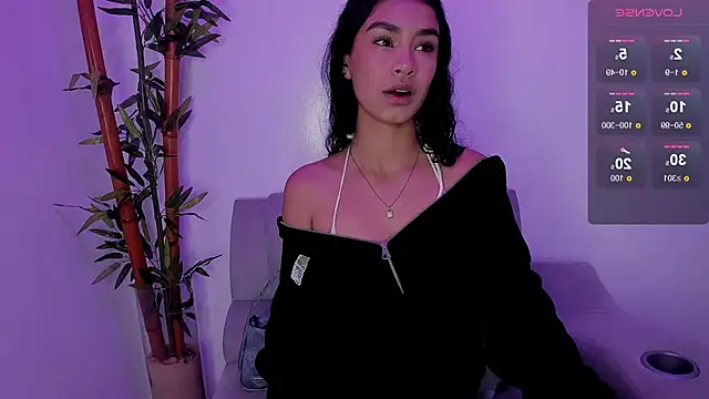 Anniie  Evans online show from 4, 3, 2025