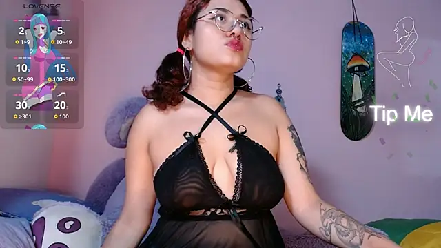 Snapshot of Maddy_Jhonsson chatting on 30, 9, 2025 Maddy Jhonsson online show from 30, 9, 2025