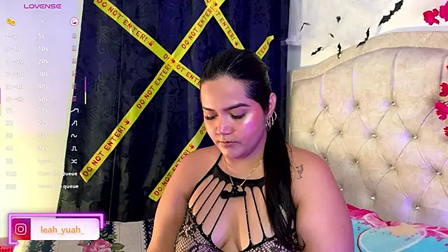 Leah yuah  online show from 17, 10, 2025