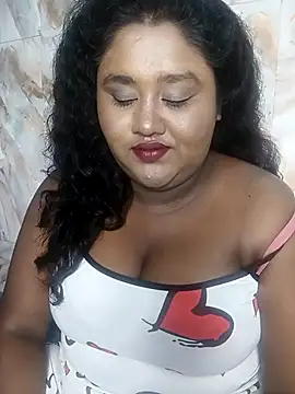 Snapshot of horny_diana chatting on 28, 11, 2025 horny diana online show from 28, 11, 2025