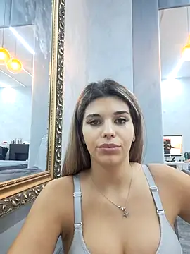 Snapshot of Bella_Posh chatting on 15, 10, 2025 Bella Posh online show from 15, 10, 2025