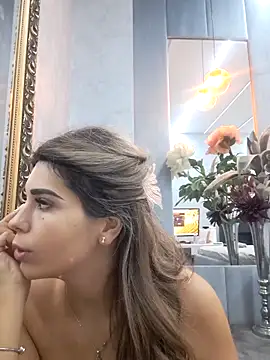 Snapshot of Bella_Posh chatting on 20, 10, 2025 Bella Posh online show from 20, 10, 2025