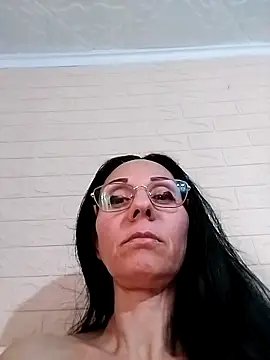 Ramona870 online show from 3, 3, 2025