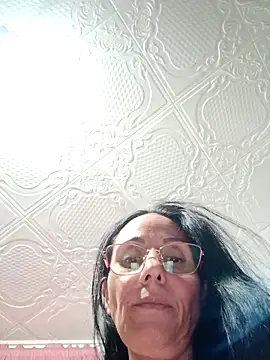 Ramona870 online show from 1, 10, 2025