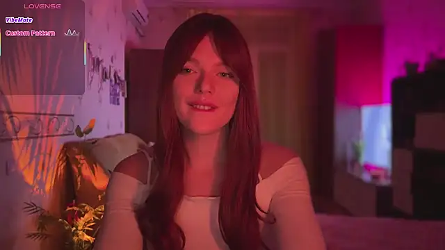 CherryRed Girl online show from 28, 2, 2026