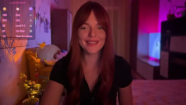 Snapshot of CherryRed_Girl chatting on 30, 7, 2026 CherryRed Girl online show from 30, 7, 2026