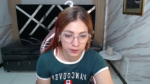 Snapshot of Angeles_v chatting on 2, 3, 2025 Angeles v online show from 2, 3, 2025