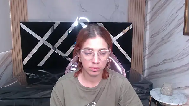 Snapshot of Angeles_v chatting on 8, 3, 2025 Angeles v online show from 8, 3, 2025