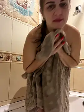 Snapshot of Lusi_Luxary chatting on 14, 11, 2025 Lusi Luxary online show from 14, 11, 2025