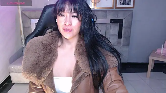 Isabella Collen v online show from 13, 11, 2025