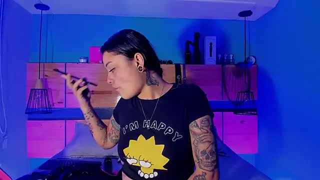 ChloeAllennn online show from 13, 3, 2026