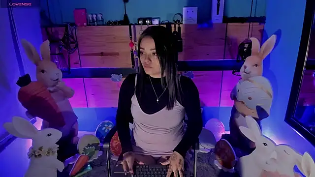 ChloeAllennn online show from 2, 4, 2026