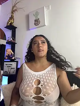 MarianaZapataa online show from 12, 3, 2025