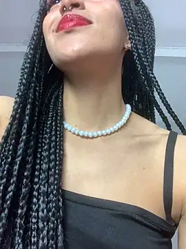 MichelleDiaz Pink online show from 6, 3, 2025