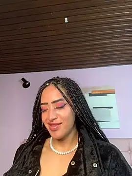 MichelleDiaz Pink online show from 6, 3, 2025