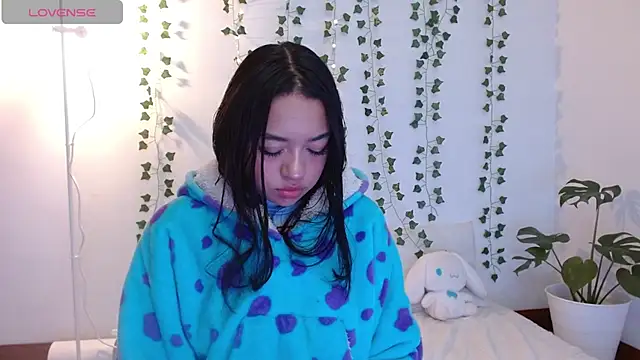 Snapshot of hellokitty__valery chatting on 2, 3, 2026 hellokitty valery online show from 2, 3, 2026