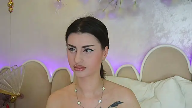 Snapshot of Alice_Voss chatting on 5, 6, 2026 Alice Voss online show from 5, 6, 2026