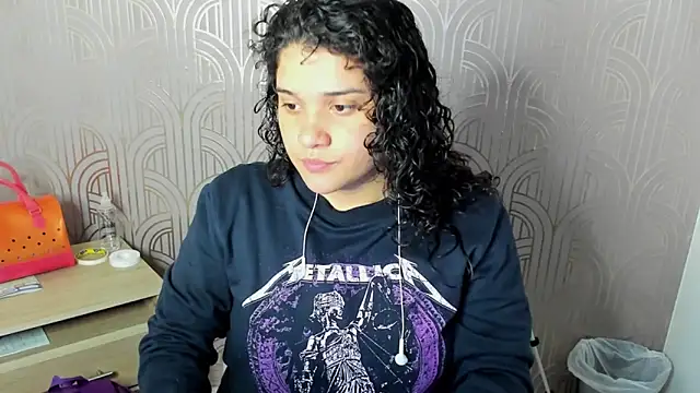 BloodyMaary  online show from 25, 2, 2025