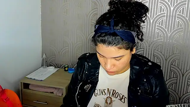 BloodyMaary  online show from 5, 3, 2025