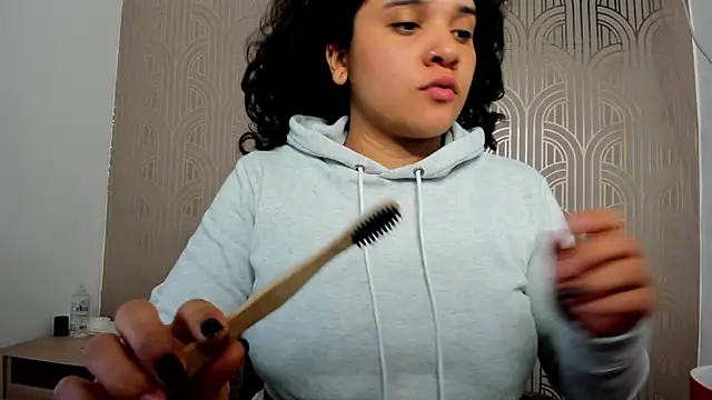 BloodyMaary  online show from 11, 3, 2025