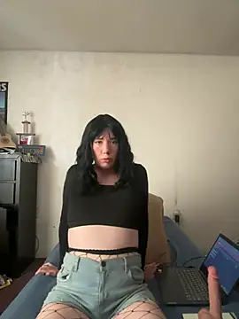 Snapshot of 69lunafemboy69 chatting on 23, 2, 2025 69lunafemboy69 online show from 23, 2, 2025