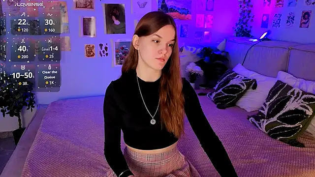 Snapshot of Amber_Rogers chatting on 29, 4, 2026 Amber Rogers online show from 29, 4, 2026
