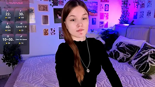 Snapshot of Amber_Rogers chatting on 17, 5, 2026 Amber Rogers online show from 17, 5, 2026