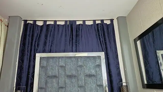 Effie cooper online show from 5, 10, 2025