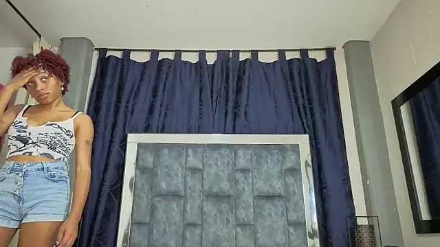 Effie cooper online show from 7, 11, 2025