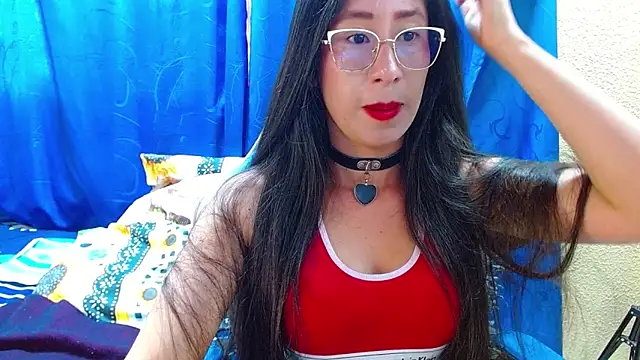 Snapshot of Gia_leinn chatting on 15, 5, 2026 Gia leinn online show from 15, 5, 2026