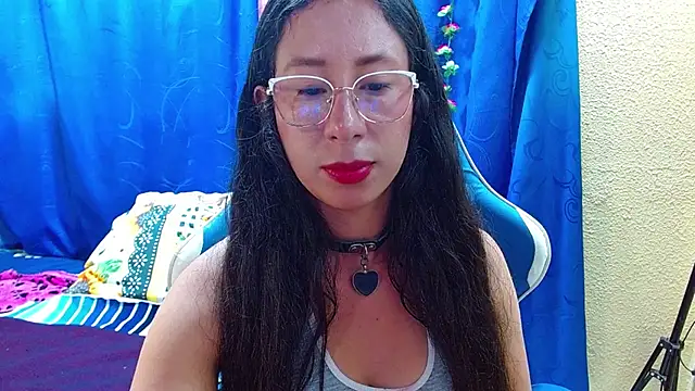 Snapshot of Gia_leinn chatting on 16, 5, 2026 Gia leinn online show from 16, 5, 2026