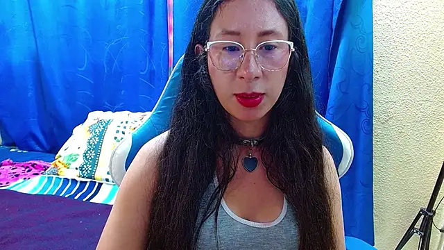 Snapshot of Gia_leinn chatting on 16, 5, 2026 Gia leinn online show from 16, 5, 2026