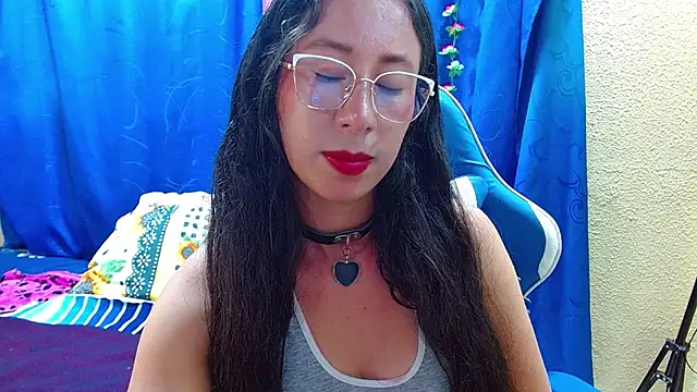 Snapshot of Gia_leinn chatting on 16, 5, 2026 Gia leinn online show from 16, 5, 2026