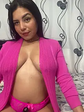 Snapshot of Sara_chanel92 chatting on 1, 3, 2025 Sara chanel92 online show from 1, 3, 2025