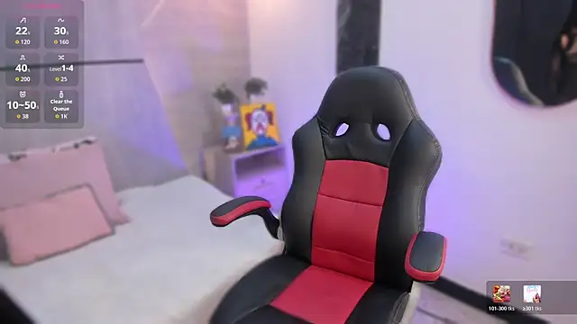 Layla Clarke online show from 13, 1, 2026