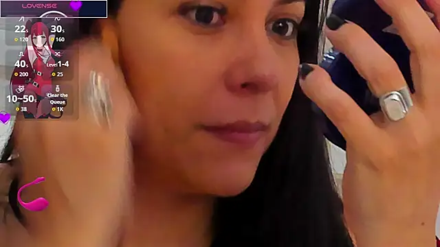 Snapshot of isabellarous- chatting on 9, 6, 2026 isabellarous- online show from 9, 6, 2026