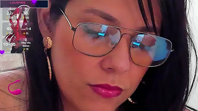 Snapshot of isabellarous- chatting on 13, 6, 2026 isabellarous- online show from 13, 6, 2026