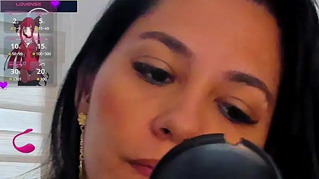 Snapshot of isabellarous- chatting on 7, 7, 2026 isabellarous- online show from 7, 7, 2026