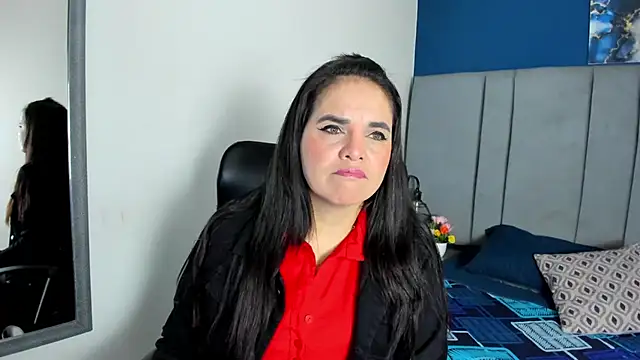 laura hotties online show from 9, 2, 2026