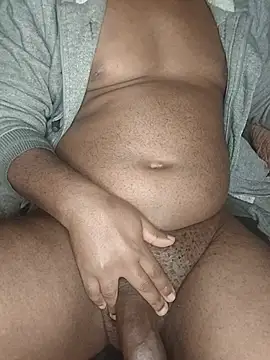 Snapshot of King_Masturbator chatting on 17, 5, 2026 King Masturbator online show from 17, 5, 2026