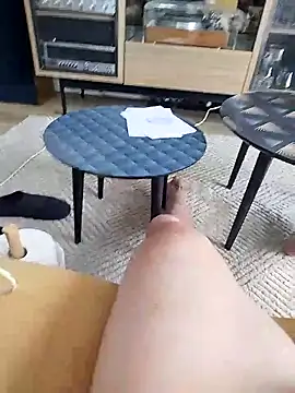 Snapshot of Davestco31 chatting on 19, 10, 2025 Davestco31 online show from 19, 10, 2025