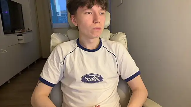 Snapshot of tommy_colson chatting on 25, 10, 2025 tommy colson online show from 25, 10, 2025