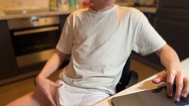 Snapshot of tommy_colson chatting on 6, 11, 2025 tommy colson online show from 6, 11, 2025