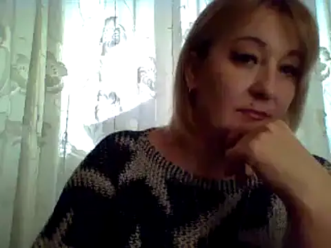 Snapshot of ArielXLoveresss chatting on 25, 2, 2025 ArielXLoveresss online show from 25, 2, 2025