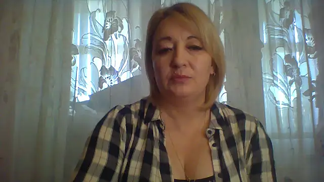 Snapshot of ArielXLoveresss chatting on 26, 2, 2025 ArielXLoveresss online show from 26, 2, 2025